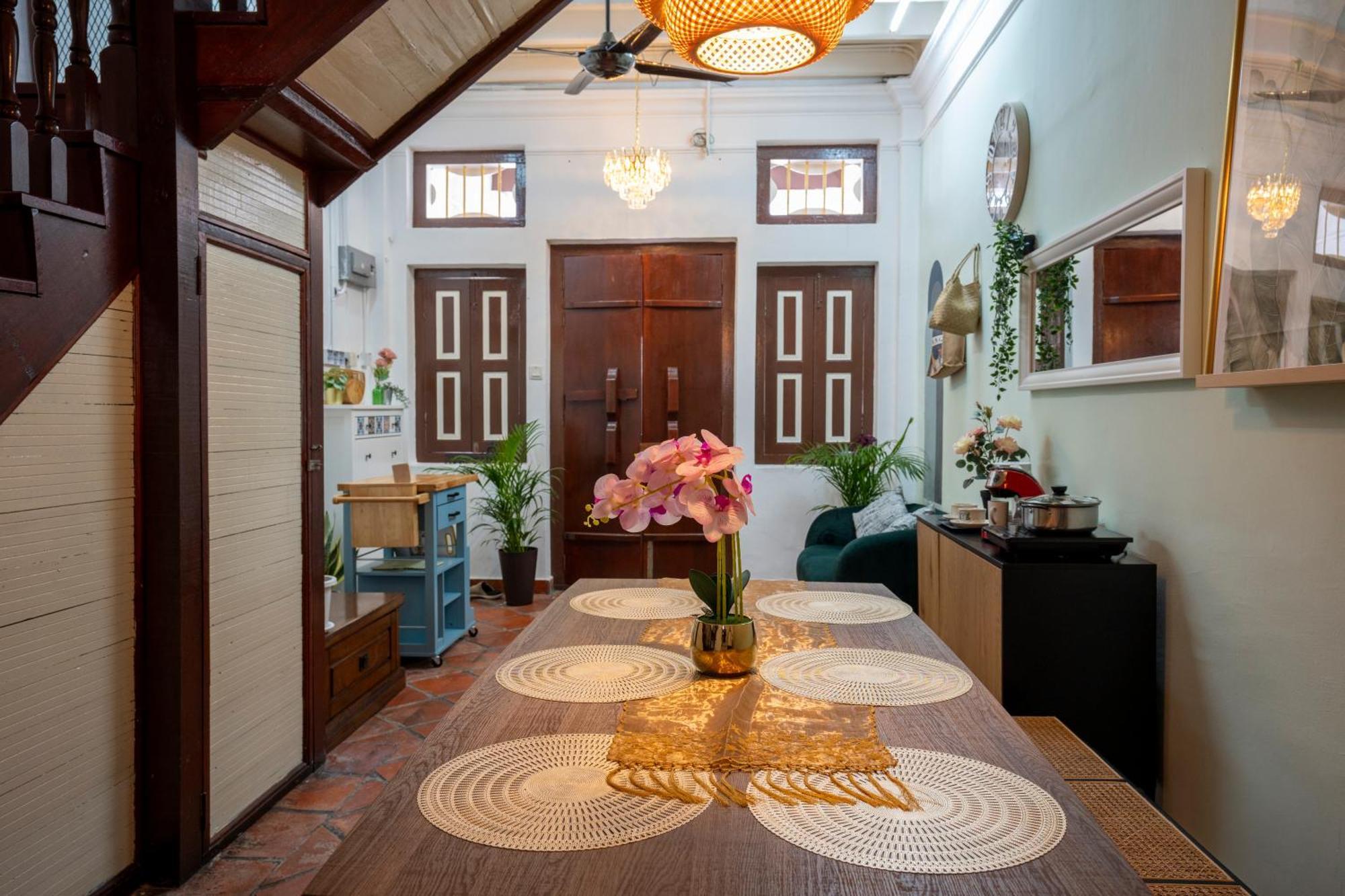 The Bibik At 8 Clarke -new Entire #unesco #heritagehome George Town